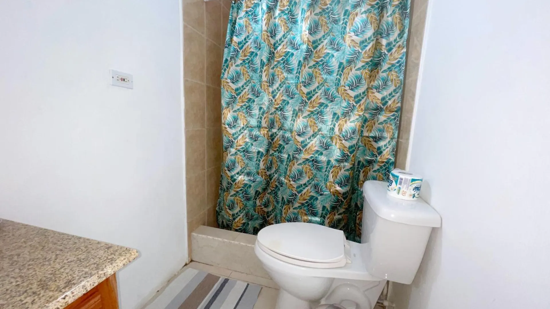 Гостевой дом Skyline Suites Villa And Spa Бухта Монтего