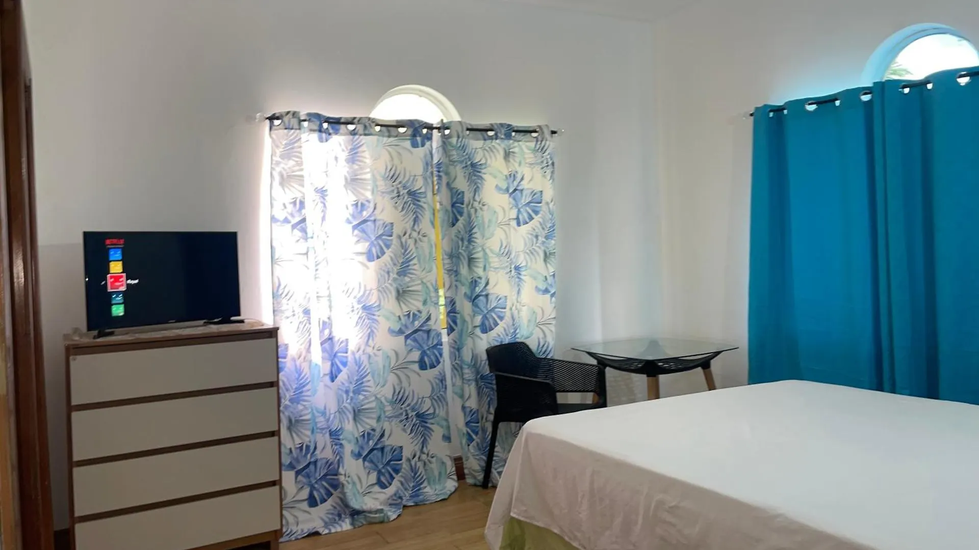 Skyline Suites Villa And Spa Montego Bay Guest house